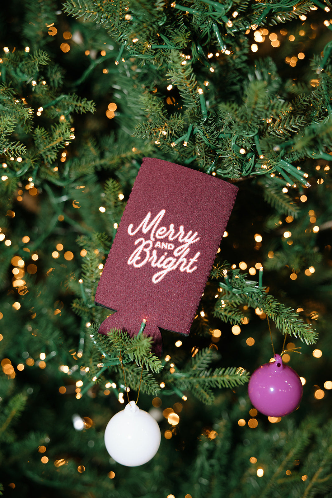 Merry & Bright Slim Can Cooler